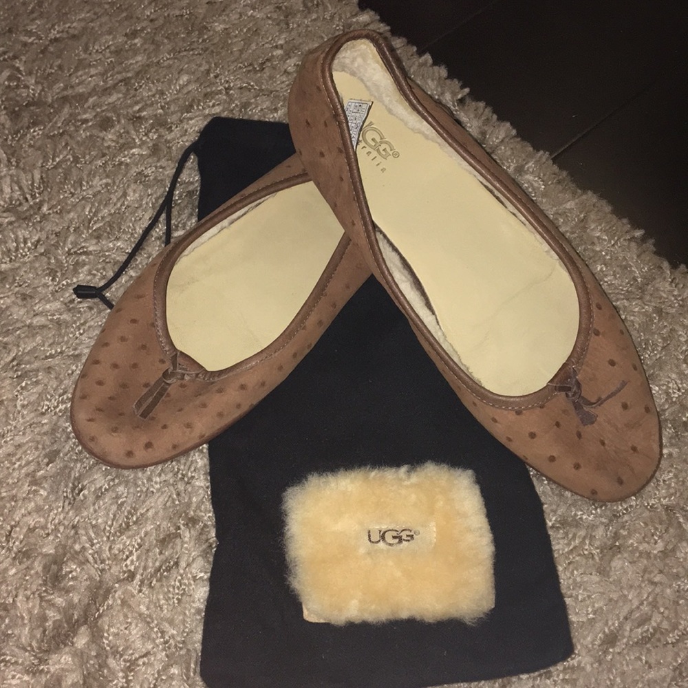 Fur lined UGG lined flats